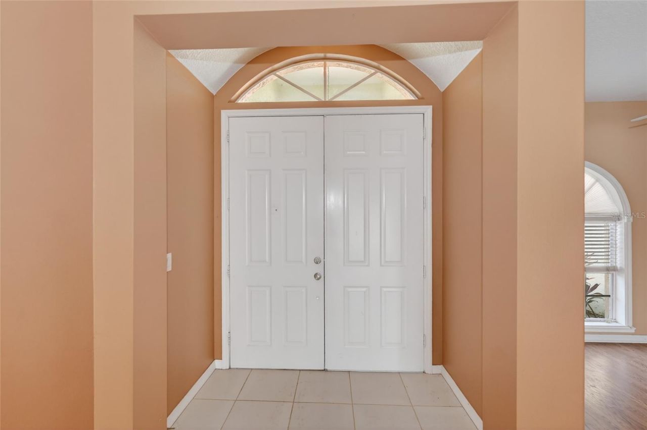 2724 Temple Street , Sarasota, FL 34239 Photo