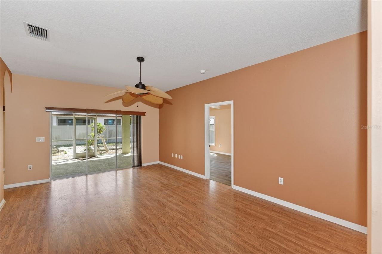 2724 Temple Street , Sarasota, FL 34239 Photo