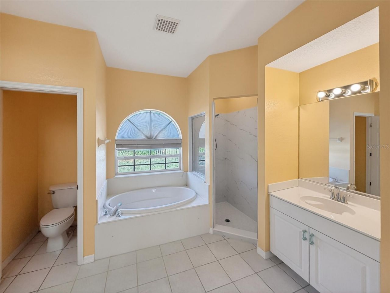 2724 Temple Street , Sarasota, FL 34239 Photo