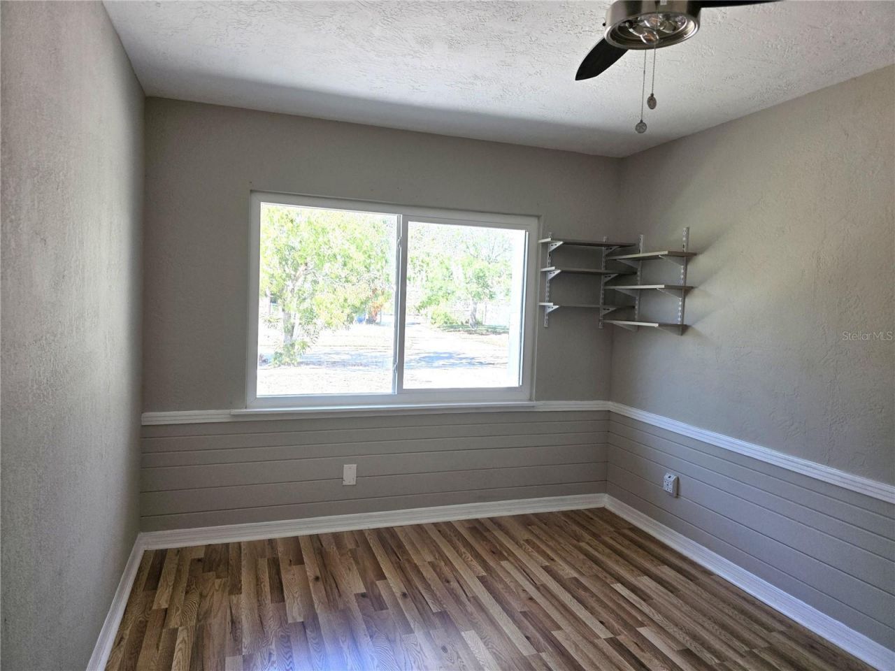 622 Myrtle Way S, Saint Petersburg, FL 33703 Photo