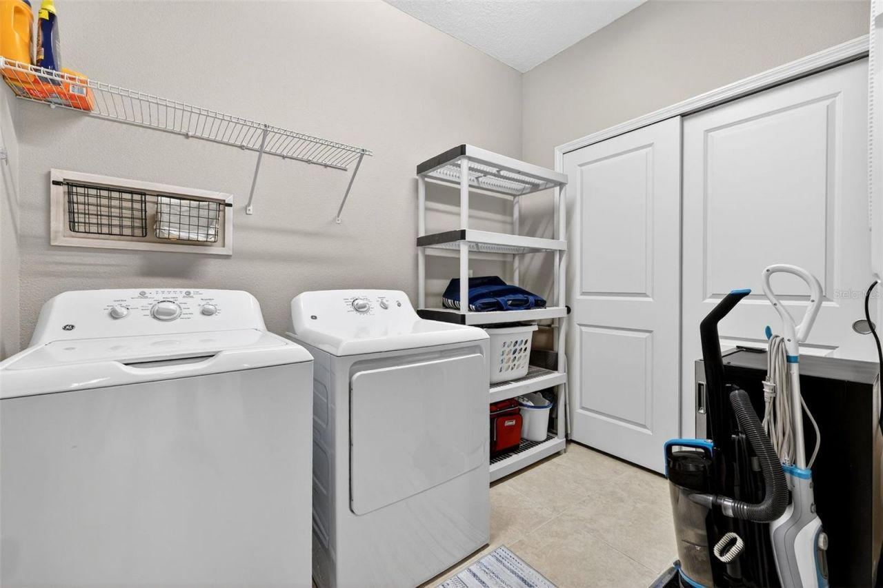 12660 Sorrento Way, Unit 204, Bradenton, FL 34211 Photo