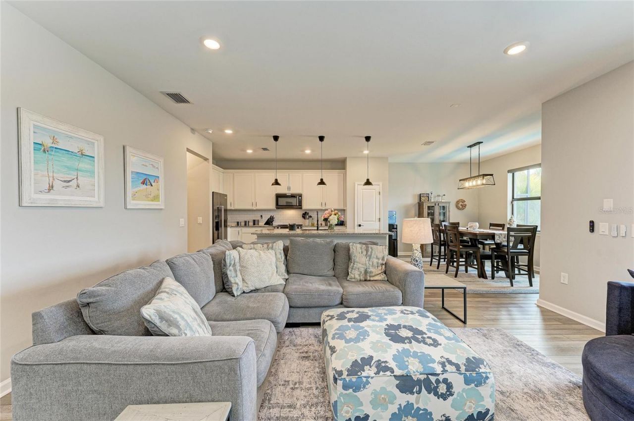 16314 Pine Mist Drive, Bradenton, FL 34211 Photo