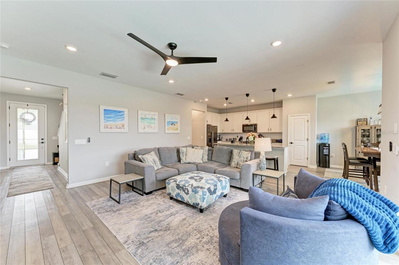 16314 Pine Mist Drive, Bradenton, FL 34211 Photo