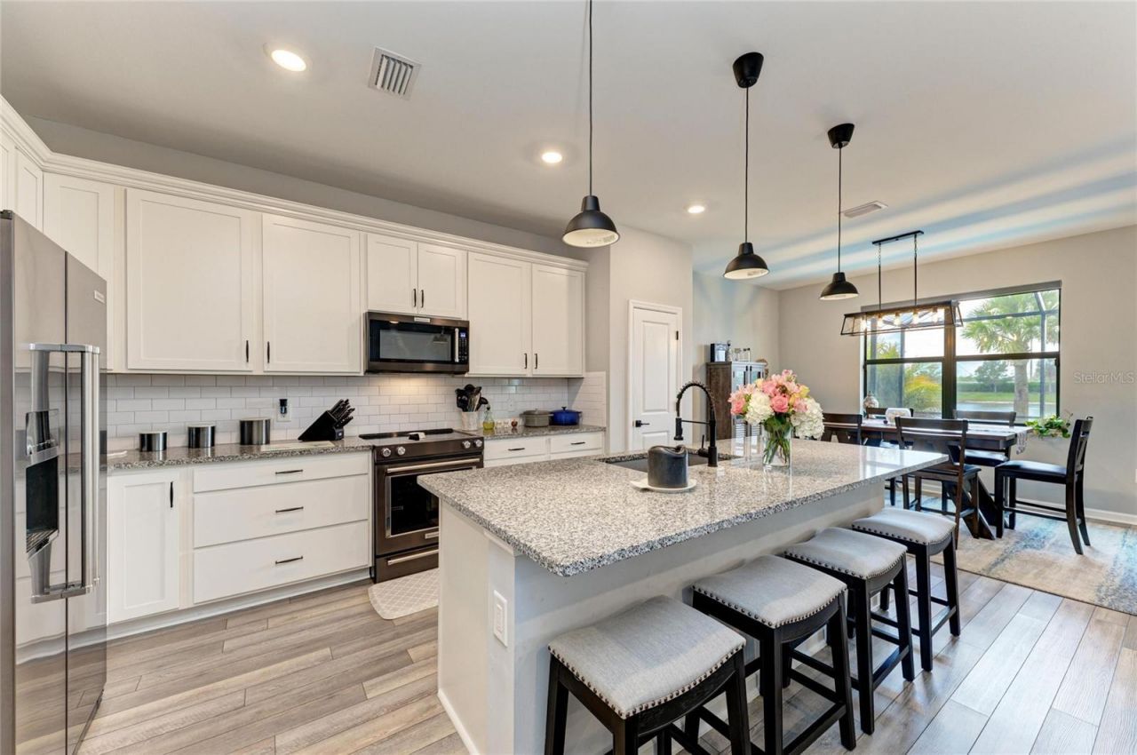 16314 Pine Mist Drive, Bradenton, FL 34211 Photo