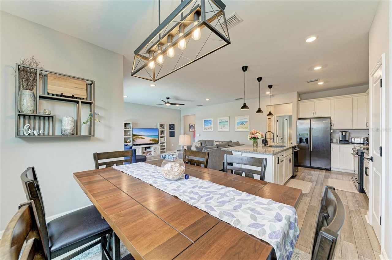 16314 Pine Mist Drive, Bradenton, FL 34211 Photo