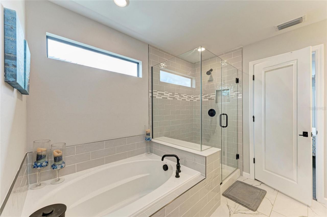 16314 Pine Mist Drive, Bradenton, FL 34211 Photo