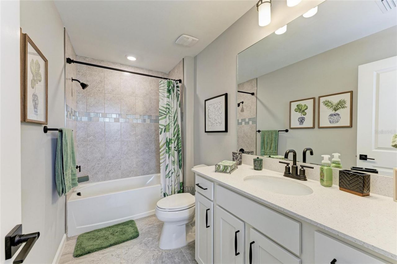 16314 Pine Mist Drive, Bradenton, FL 34211 Photo