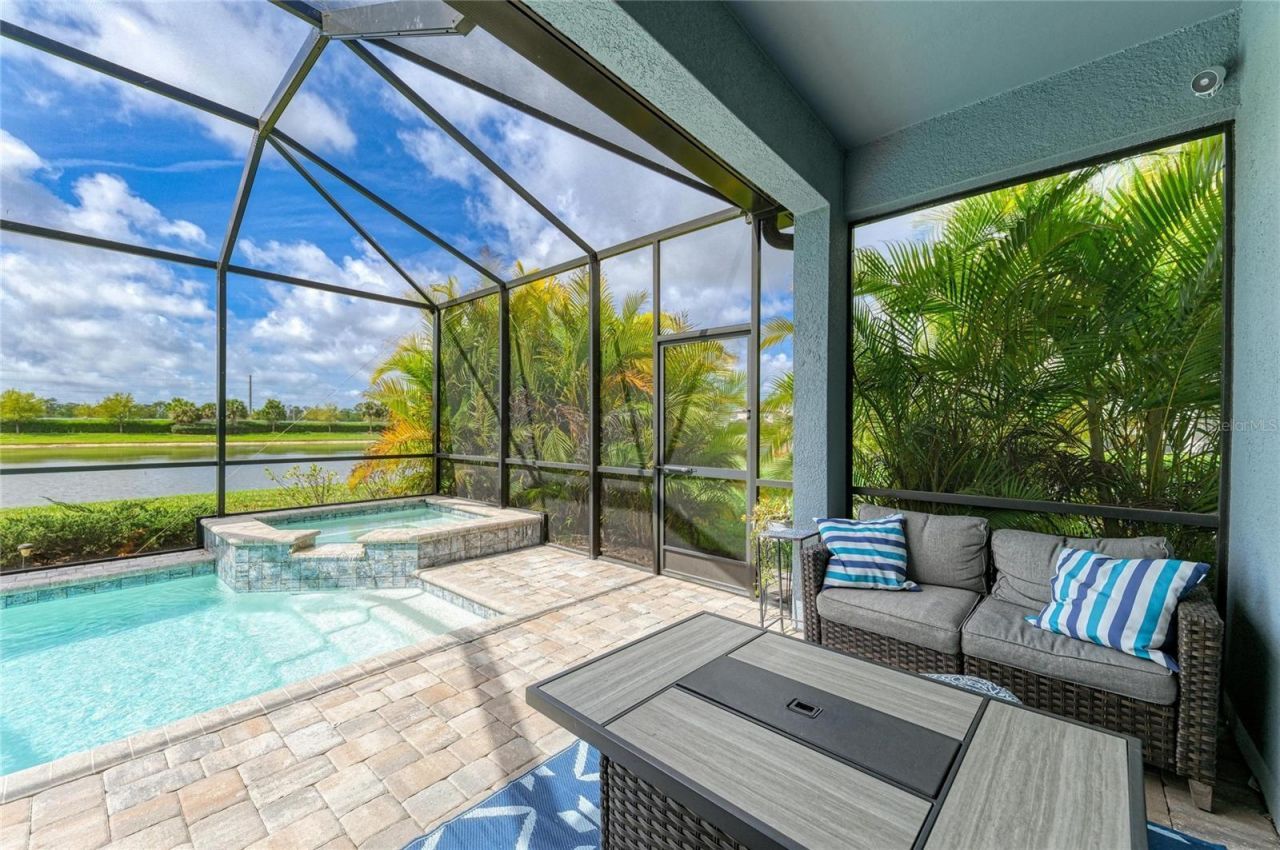 16314 Pine Mist Drive, Bradenton, FL 34211 Photo