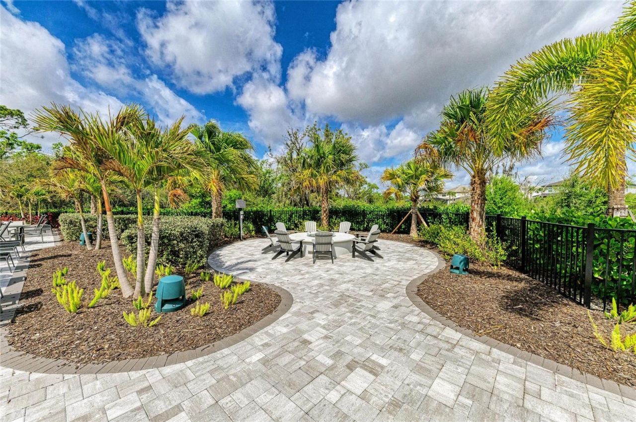 16314 Pine Mist Drive, Bradenton, FL 34211 Photo