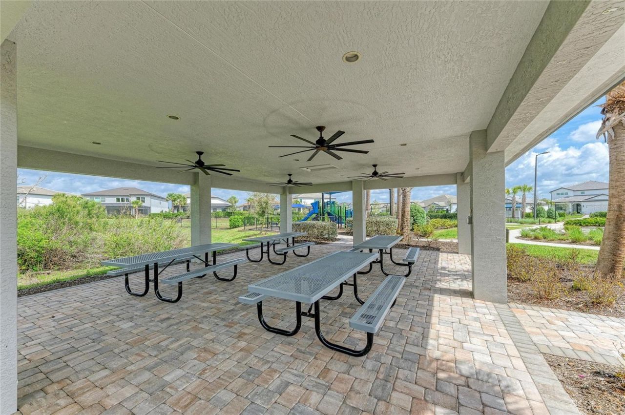 16314 Pine Mist Drive, Bradenton, FL 34211 Photo