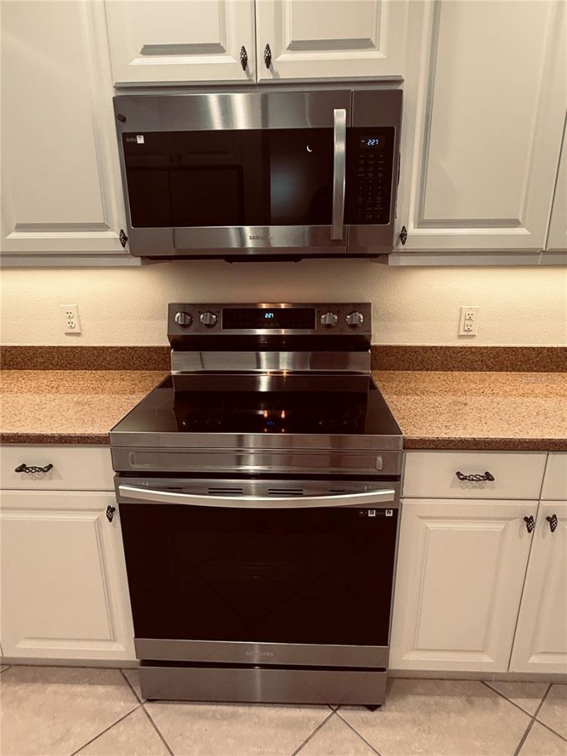 5647 Key Largo Court, Unit C-07, Bradenton, FL 34203 Photo