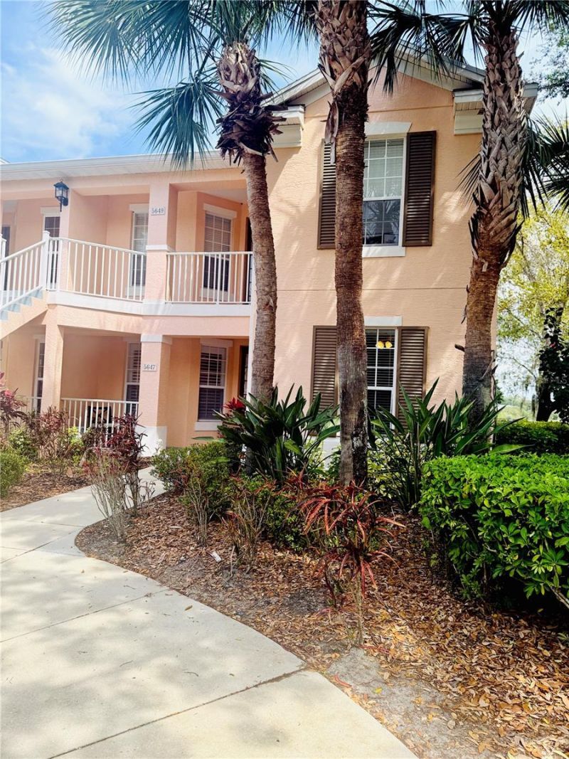 5647 Key Largo Court, Unit C-07, Bradenton, FL 34203 Photo