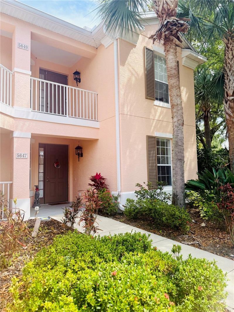 5647 Key Largo Court, Unit C-07, Bradenton, FL 34203 Photo