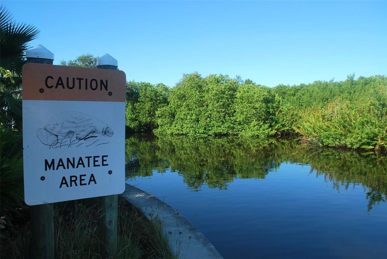 5647 Key Largo Court, Unit C-07, Bradenton, FL 34203 Photo