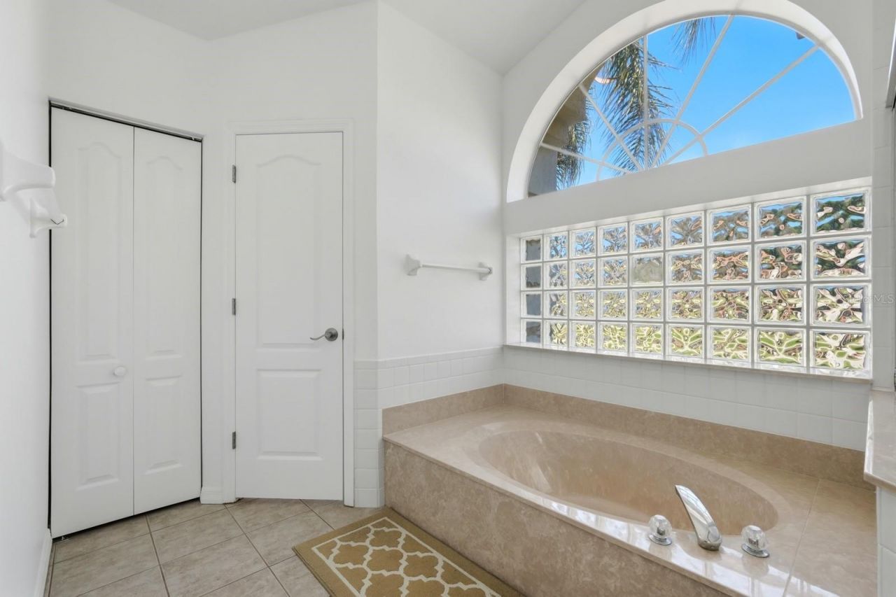 23 Old Sunbeam Drive, South Daytona, FL 32119 Photo