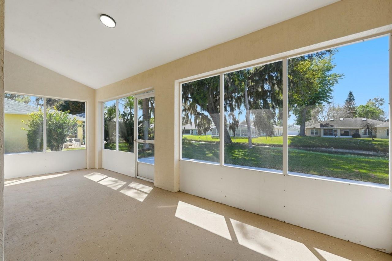 23 Old Sunbeam Drive, South Daytona, FL 32119 Photo