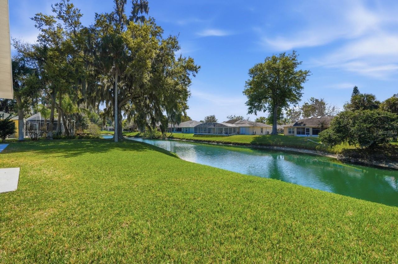 23 Old Sunbeam Drive, South Daytona, FL 32119 Photo