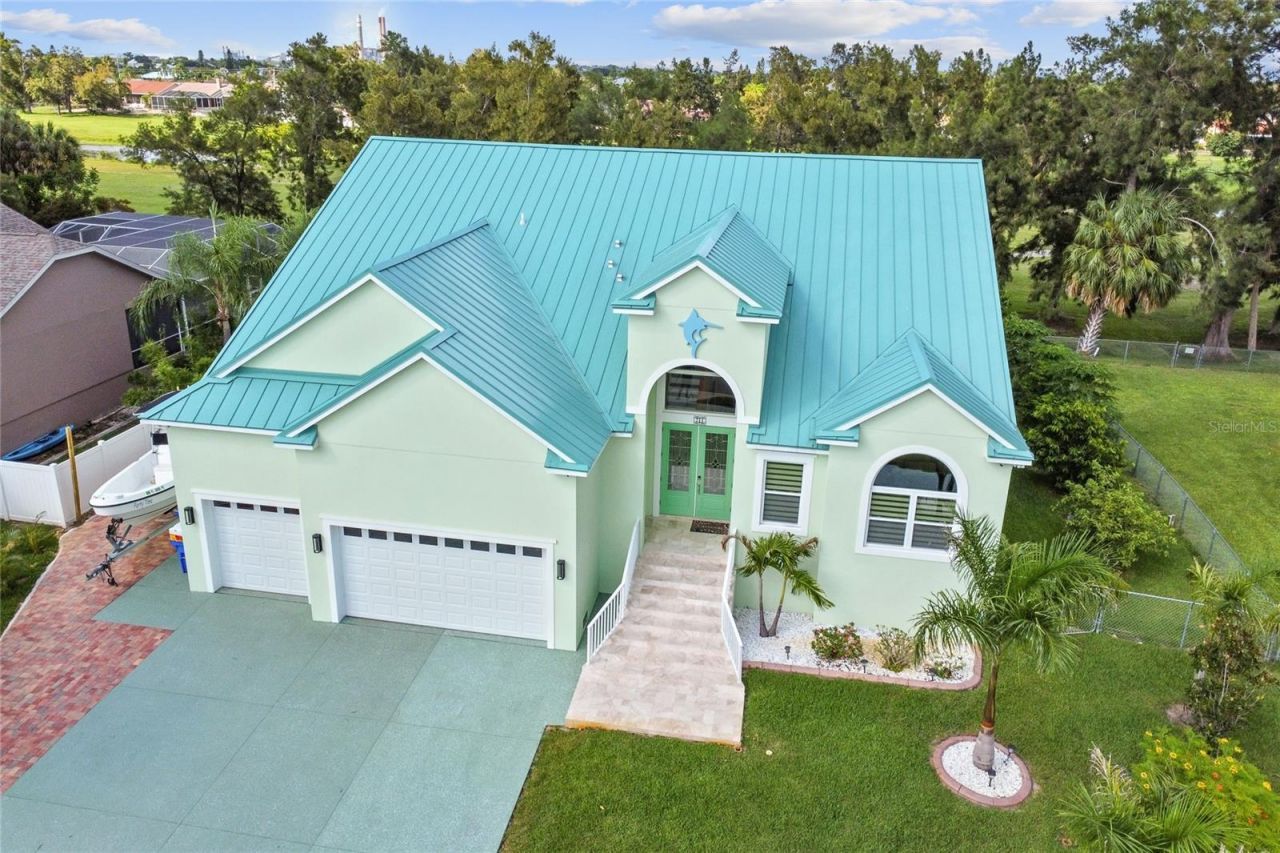 711 Eagle Lane, Apollo Beach, FL 33572 Photo