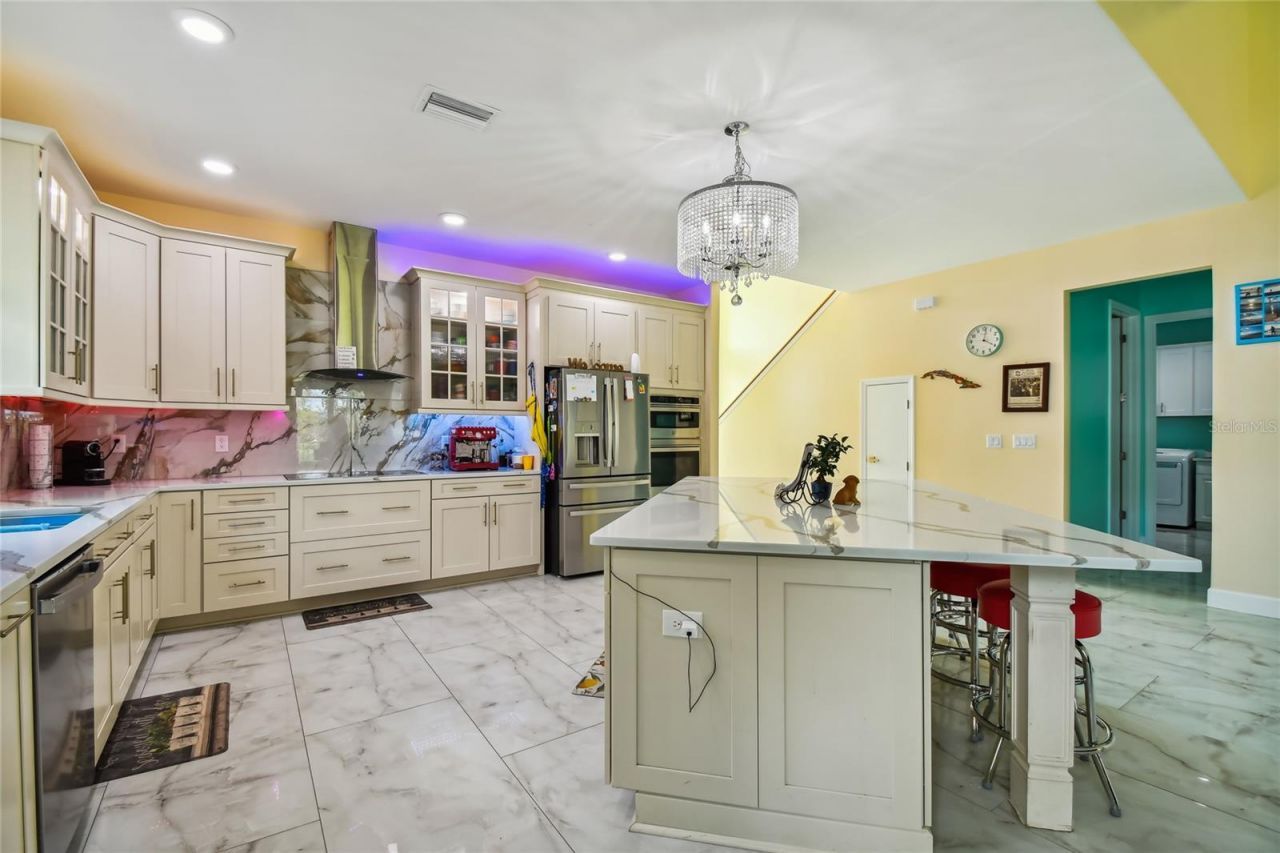 711 Eagle Lane, Apollo Beach, FL 33572 Photo