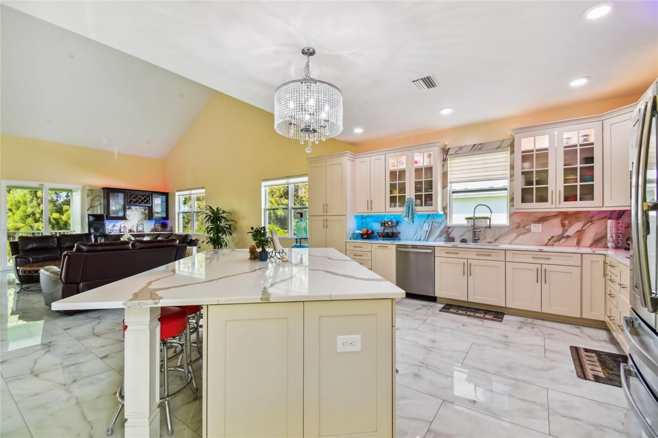 711 Eagle Lane, Apollo Beach, FL 33572 Photo