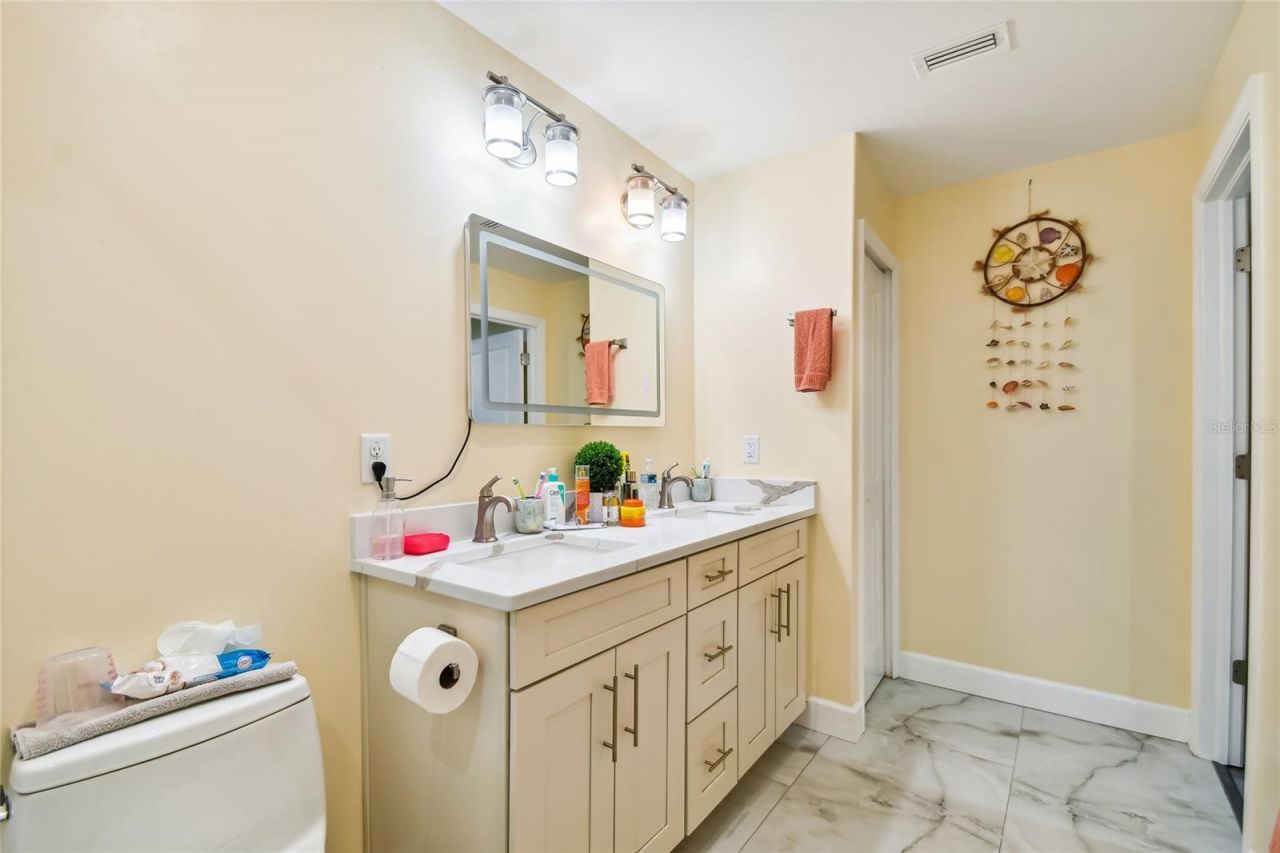 711 Eagle Lane, Apollo Beach, FL 33572 Photo