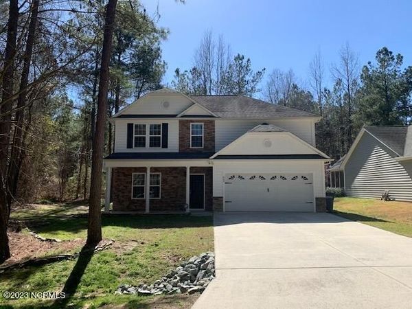 862 Blue Bird Drive , Vass, NC 28394