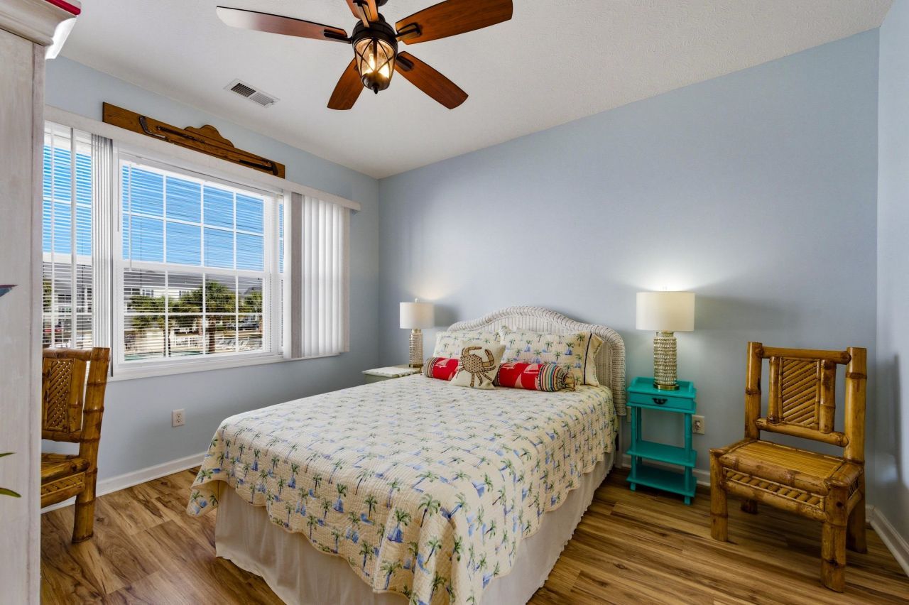 901 West Port Dr.  Photo 14