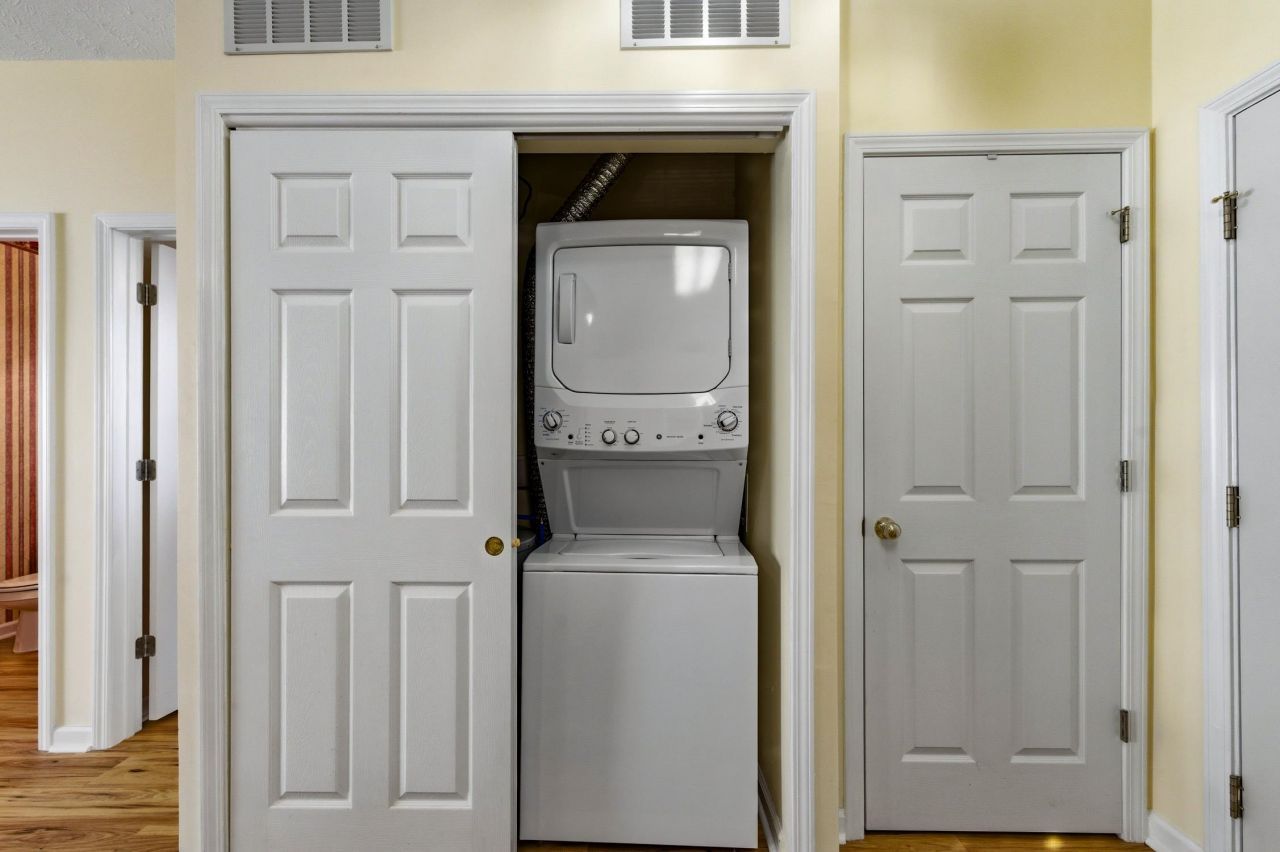 901 West Port Dr.  Photo 19