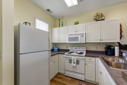 901 West Port Dr.  photo 4