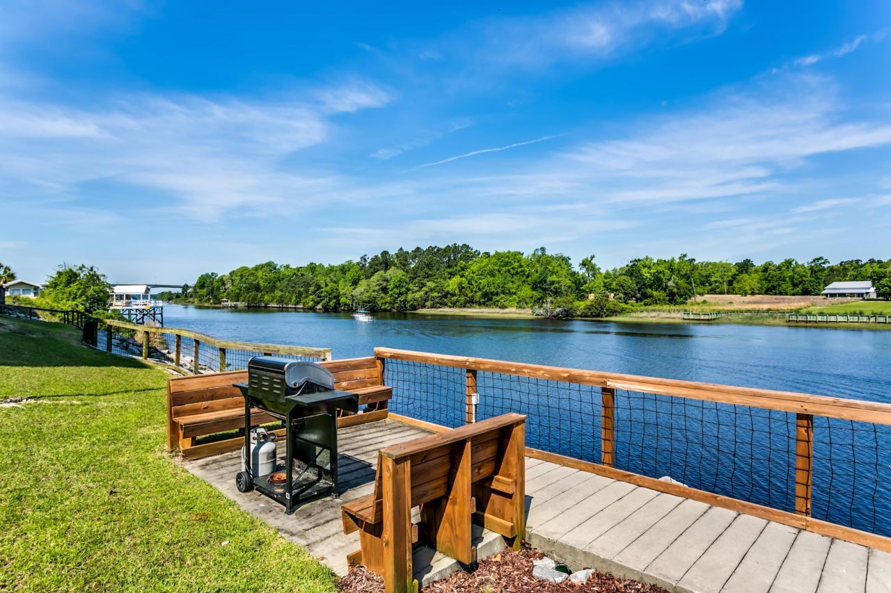 901 West Port Dr.  Photo 32