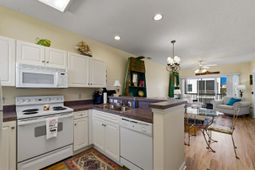 901 West Port Dr.  photo 4