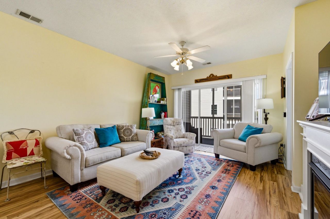 901 West Port Dr.  Photo 7