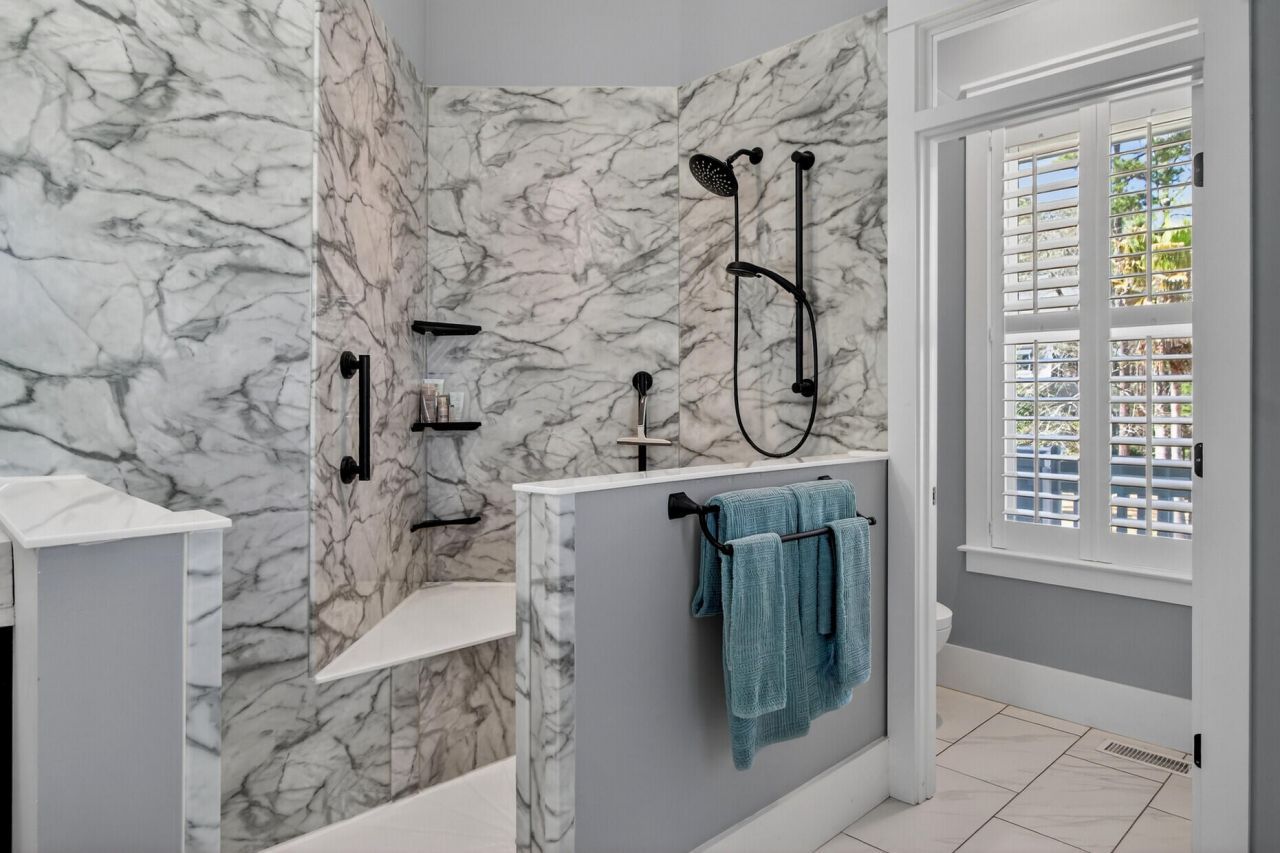 1748 W Canning Drive Photo 21