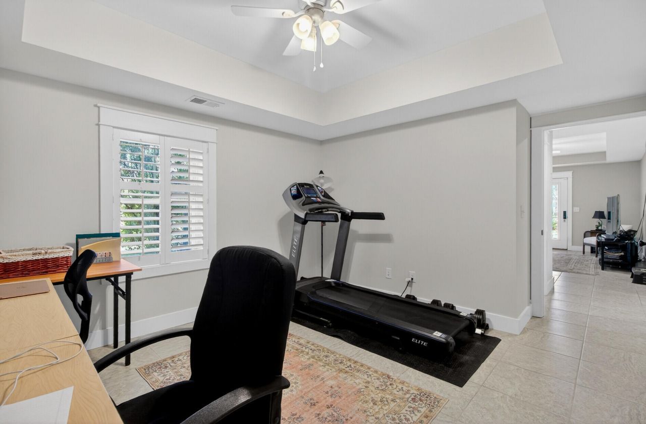 1748 W Canning Drive Photo 40