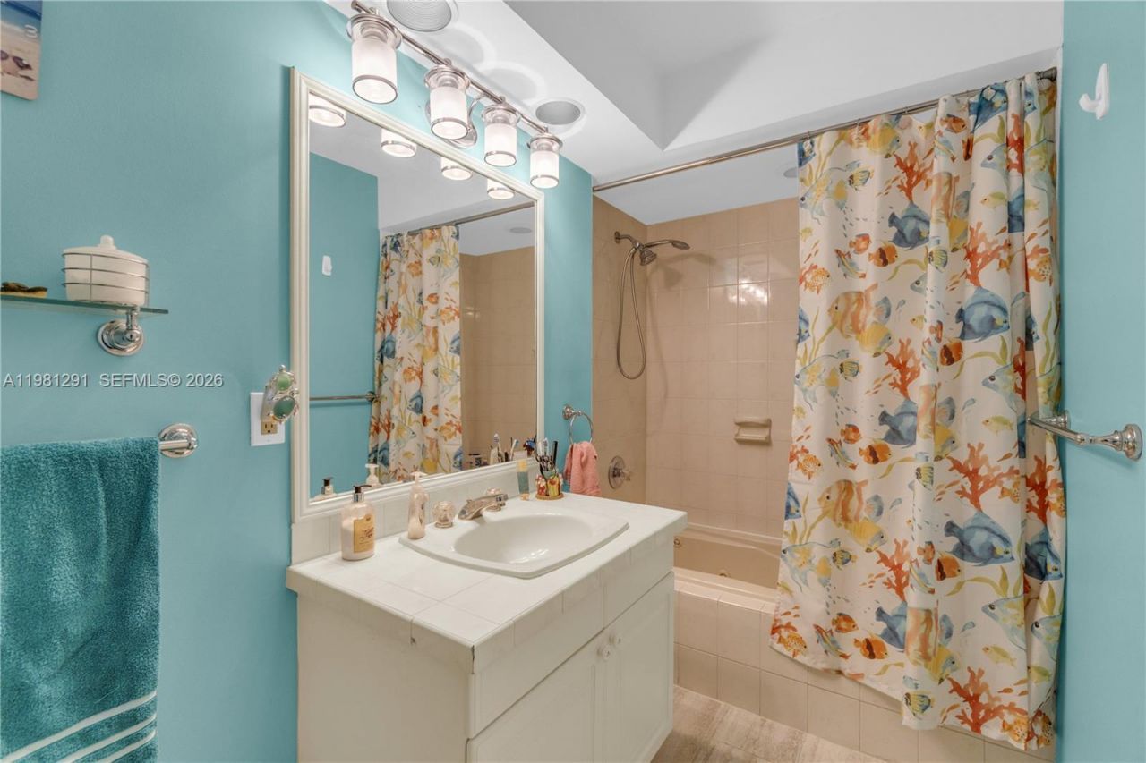 11611 SW 106th Ter , Miami, FL 33176 Photo