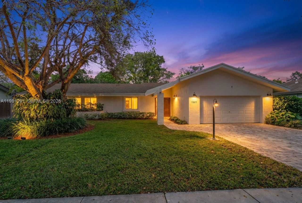 11611 SW 106th Ter , Miami, FL 33176 Photo