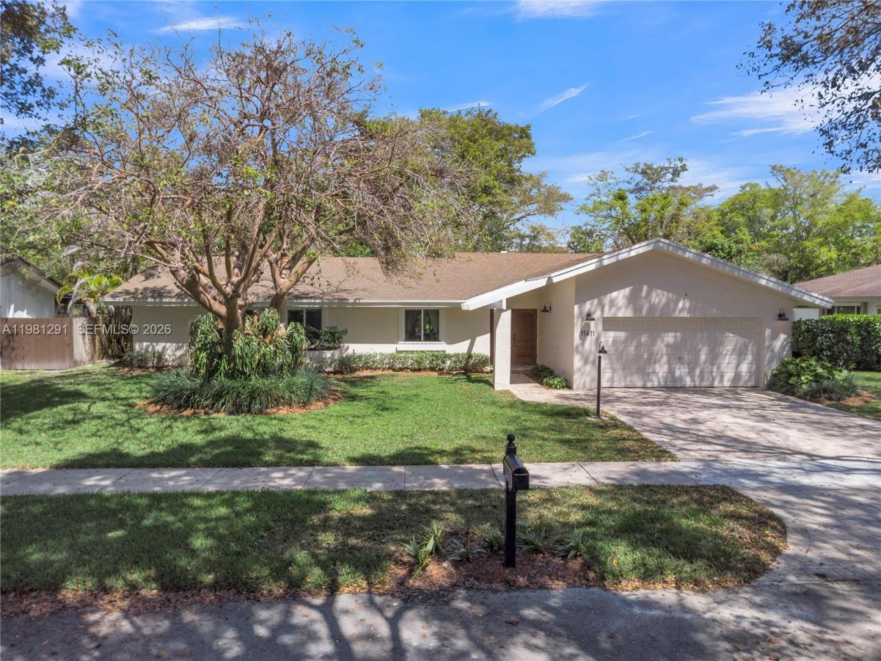 11611 SW 106th Ter , Miami, FL 33176 Photo