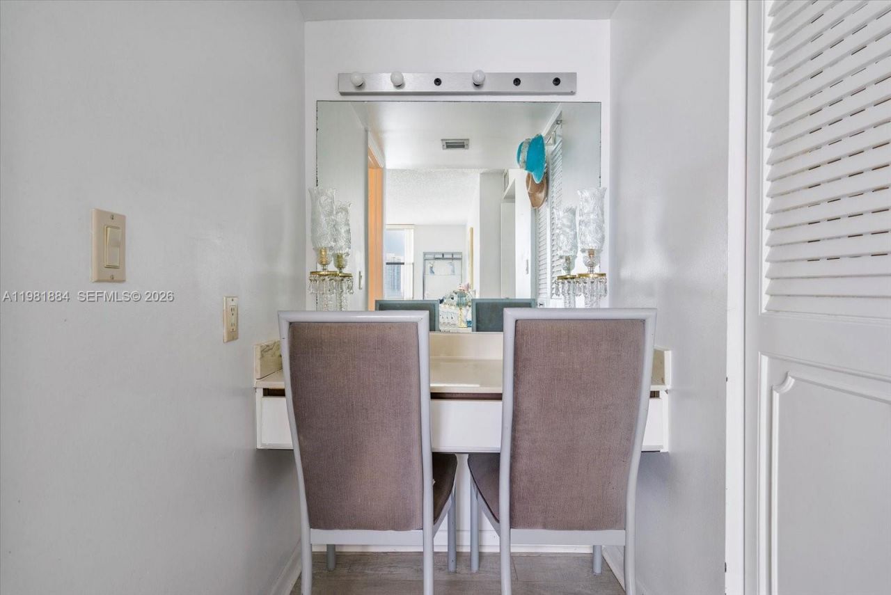 17500 N Bay Rd, Unit S-707, Sunny Isles Beach, FL 33160 Photo