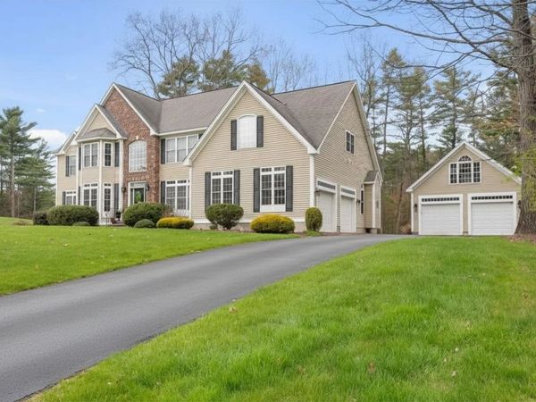20 Hancock Road, Windham, NH 03087
