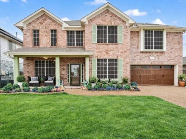4008 Falcon Ridge Drive, Haltom City, TX 76137