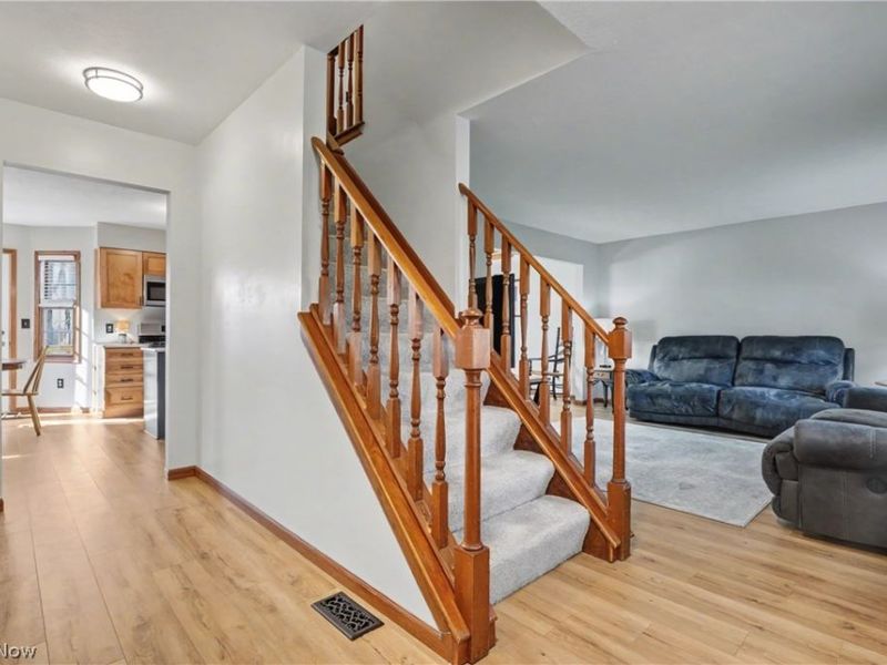 1282 Berkshire Drive, Macedonia, OH 44056 Photo 5