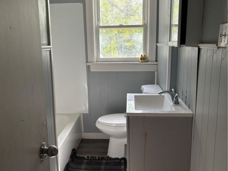 74 Vesper Street, Akron, OH 44310 Photo 9