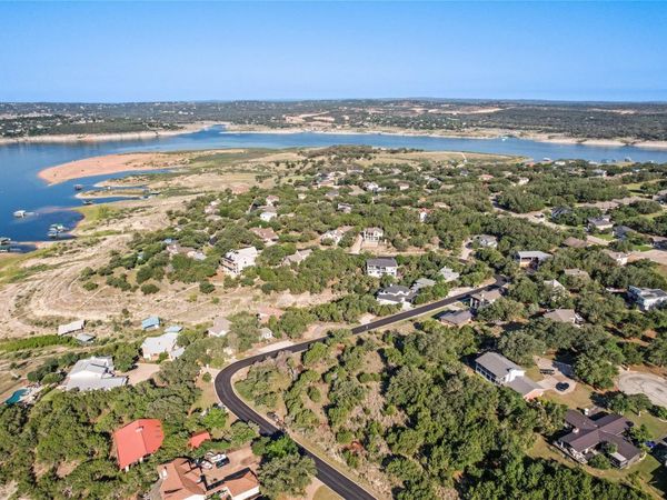 18512 Lakeland DR , Lago Vista, TX 78645