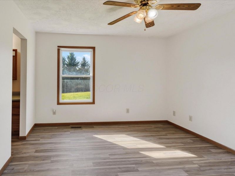 108 W Concord Lane, Bloomingburg, OH 43106 Photo 24