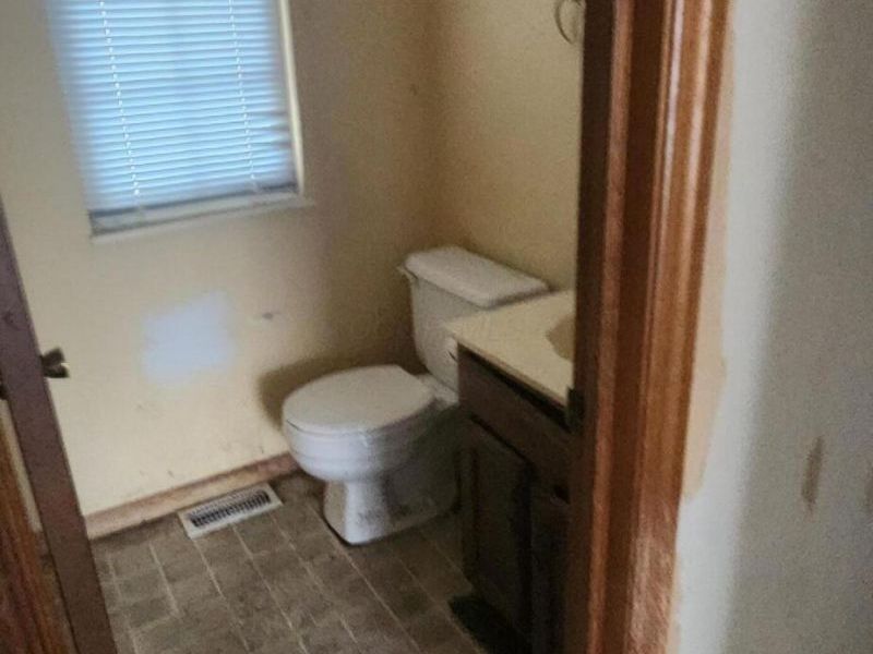 3592 Watt Road, Columbus, OH 43230 Photo 10