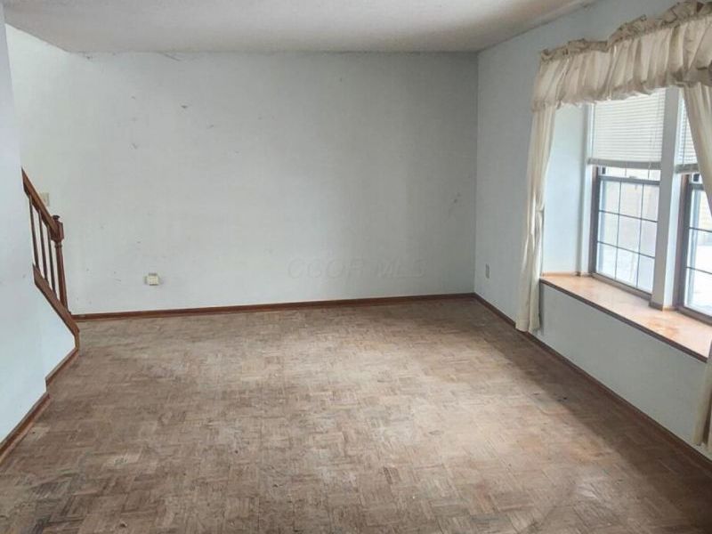 3592 Watt Road, Columbus, OH 43230 Photo 2