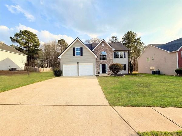 227 Millstone Drive, Hampton, GA 30228