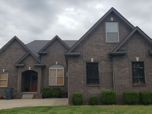 1329 Allmon Dr, Clarksville, TN 37042