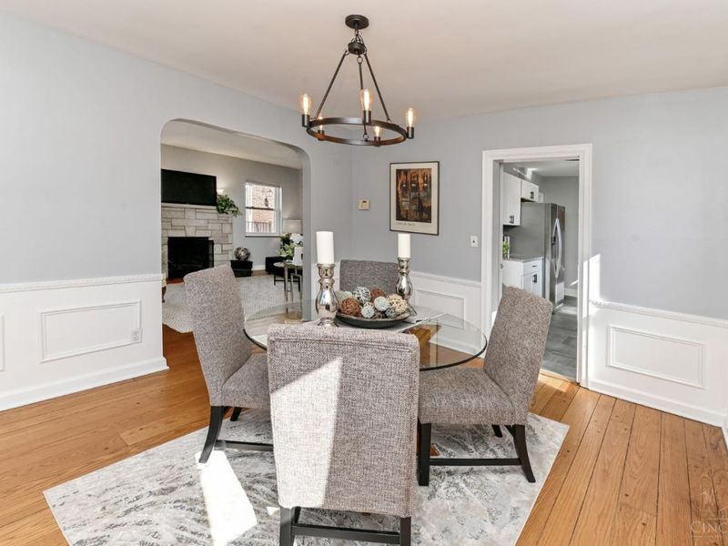 2560 Ridgeland Place, Cincinnati, OH 45212 Photo 15