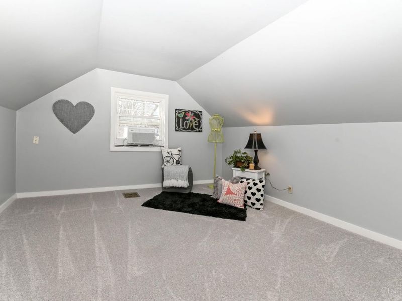 2560 Ridgeland Place, Cincinnati, OH 45212 Photo 31